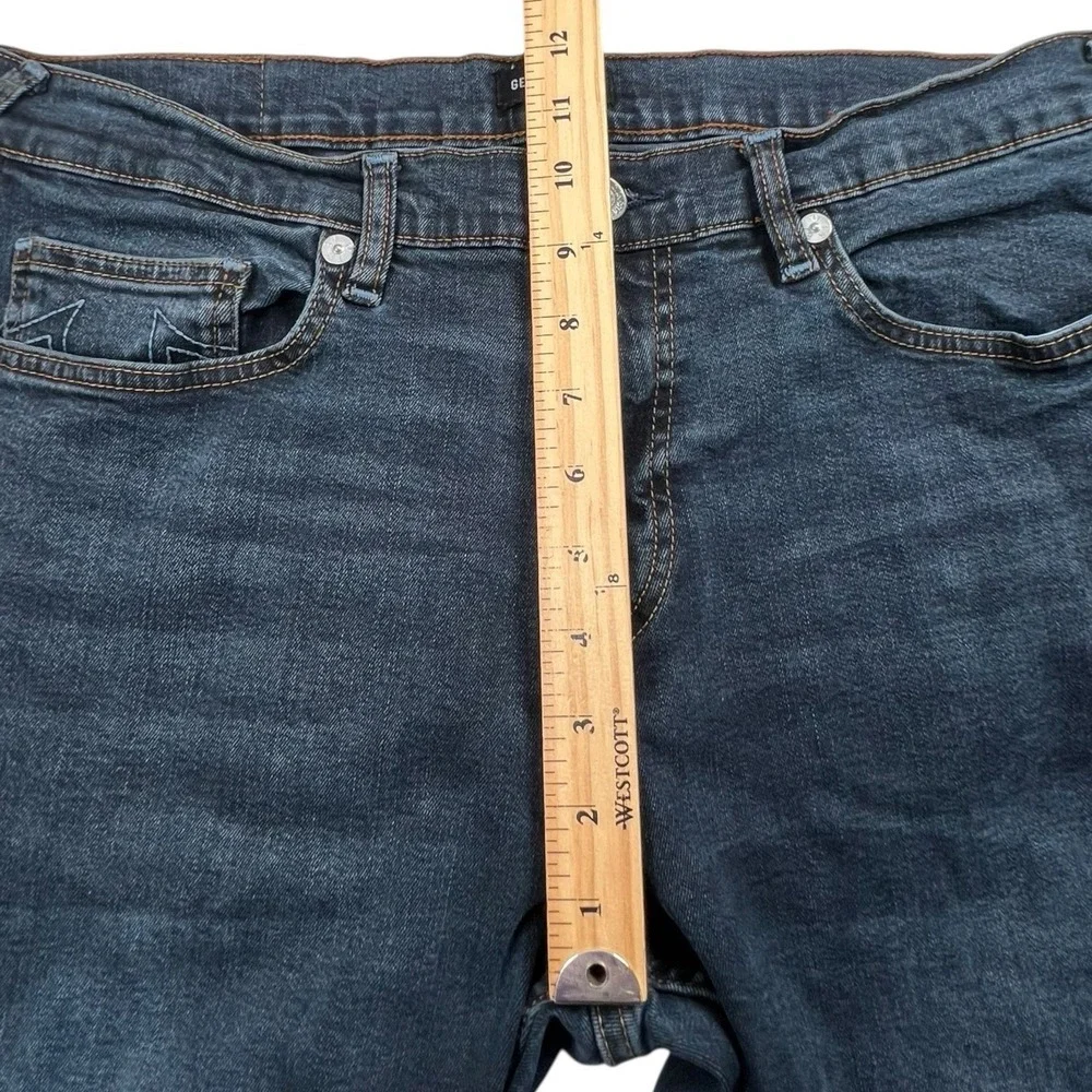True Religion Mens 34X32 Geno Relaxed Slim Dark Wash Denim‎ Jeans